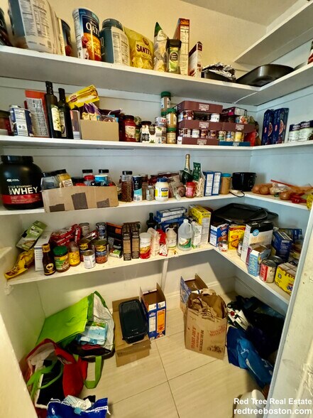 Building Photo - 872 Huntington Ave