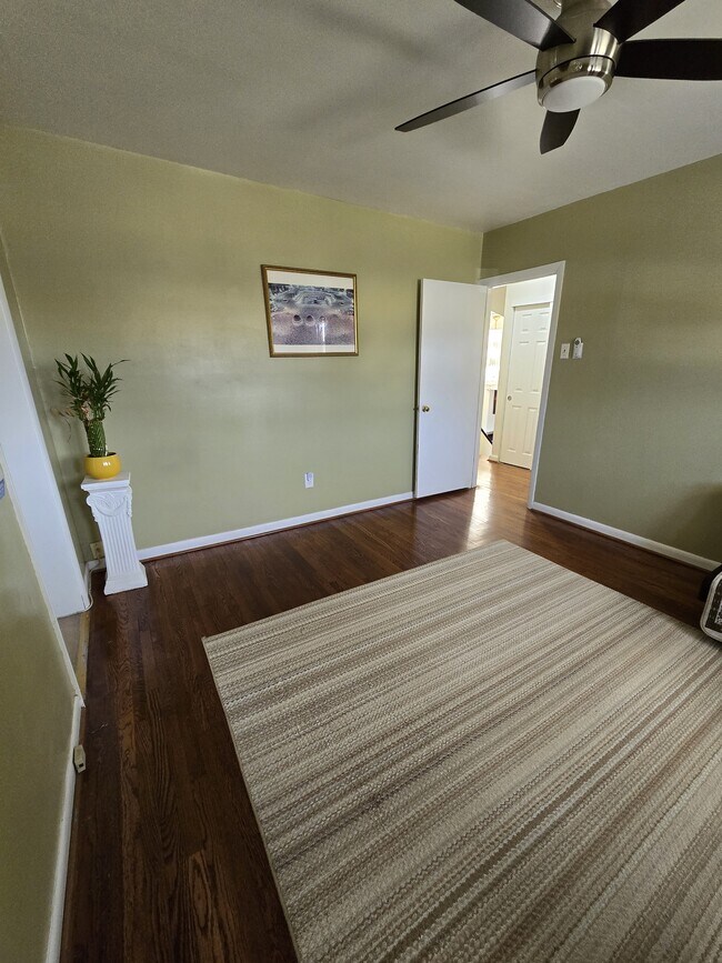 Building Photo - 3803 Towanda Rd