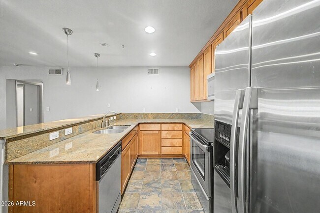 Building Photo - 4704 E Paradise Village Pkwy N