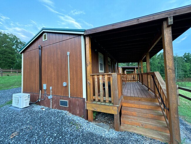 Building Photo - 495 Stallings Rd