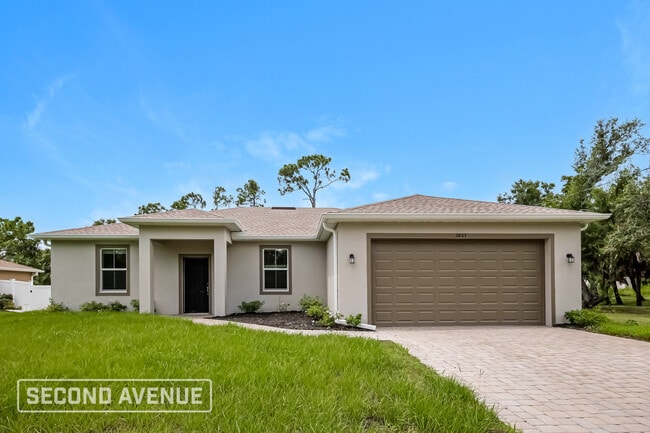 Building Photo - 2863 Carmelia St