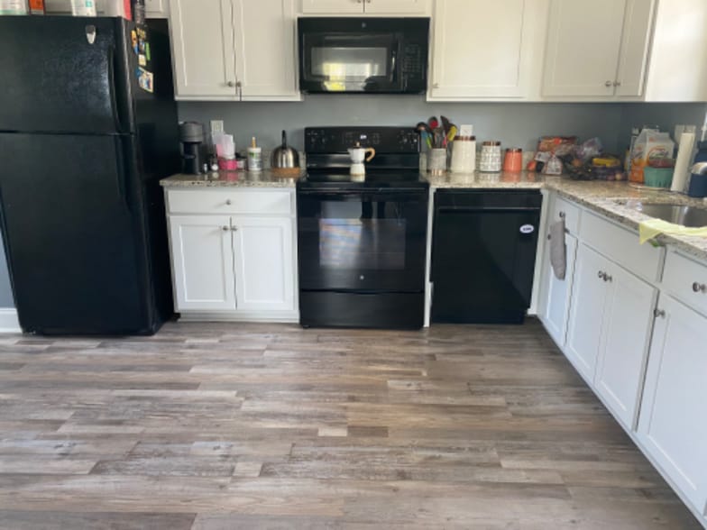 Building Photo - 1612 Hilltop Rd