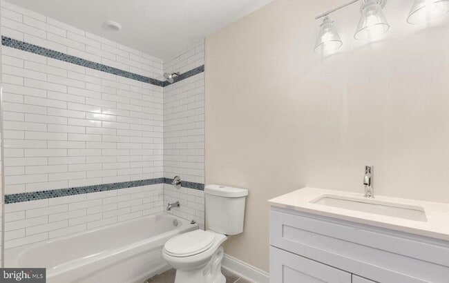 Building Photo - 511 Gorgas Ln