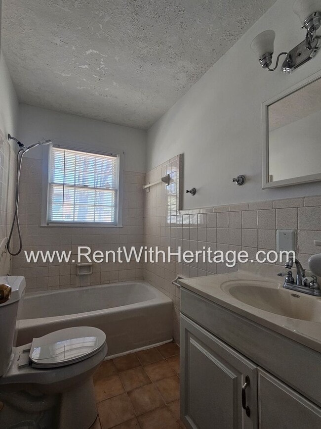 Building Photo - WOW! FANTASTIC RANCH TOTALLY UPDATED - LIKE BRAND NEW WITH ALL THE UPGRADES / ATTENTION TO DETAIL...