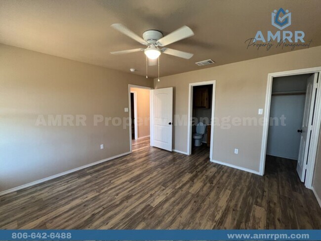 Building Photo - 2614 N Avenue P