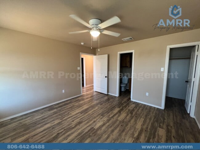 Building Photo - 7415 5th St