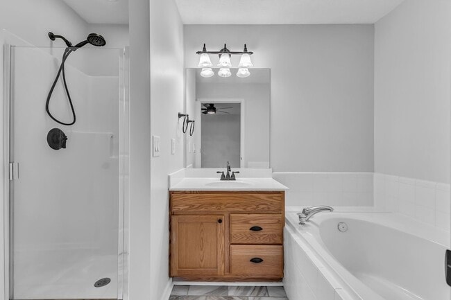 Building Photo - 7717 Porter House Dr