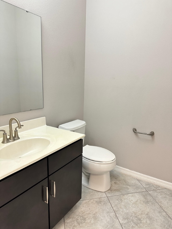 Building Photo - 4941 Maple Park St