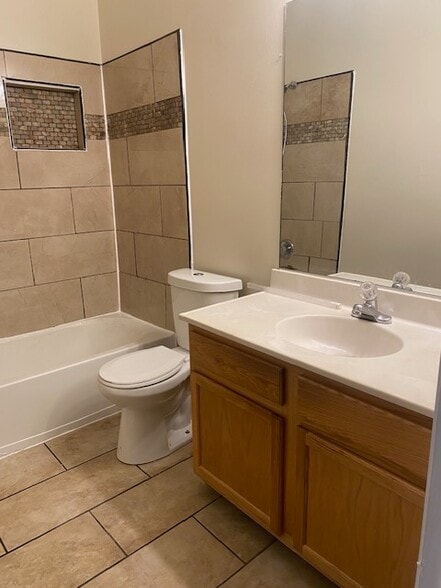 Master Bathroom - 8309 Cloud St