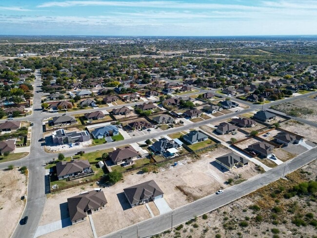 Building Photo - 114 Little Bighorn Trl