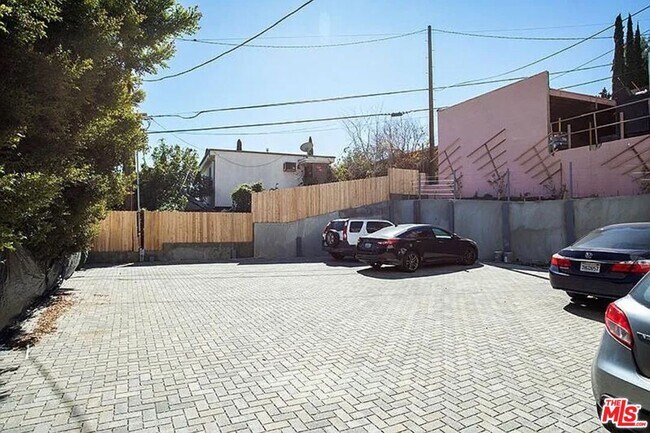 Building Photo - 6044 La Prada St