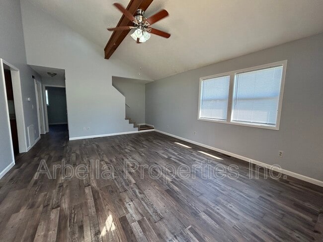 Building Photo - 347 New Summerville Rd