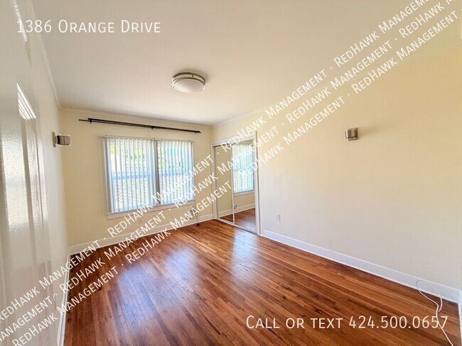 Building Photo - 1386 S Orange Dr