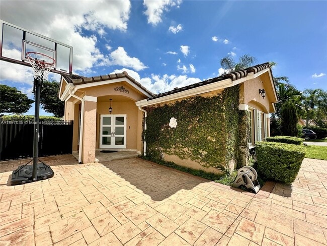 Building Photo - 6097 SW 128th Ct