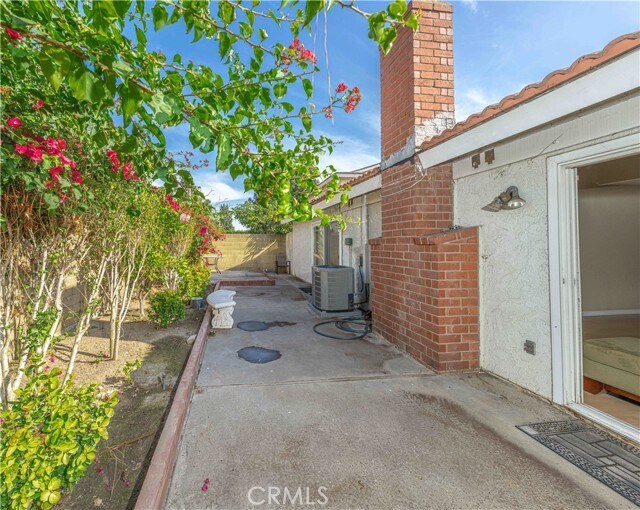 Building Photo - 13029 Carolyn St