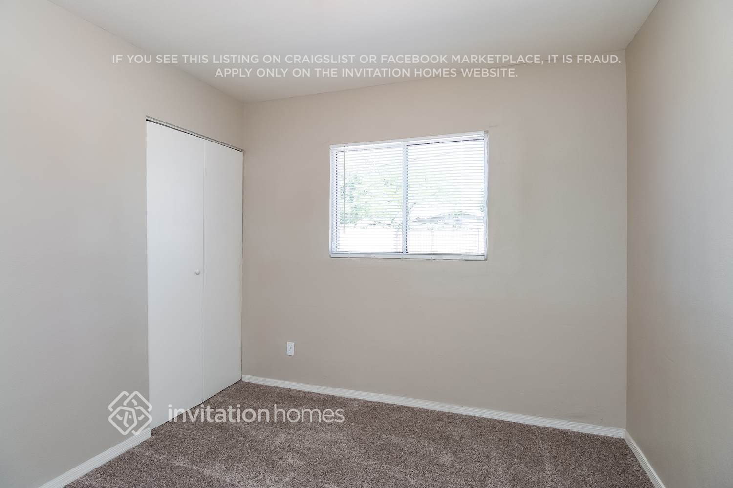 Building Photo - 2208 N 48th Dr