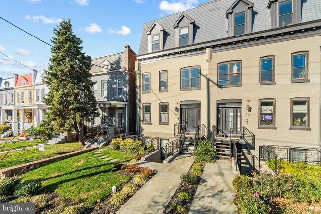 Primary Photo - 417 Randolph St NW