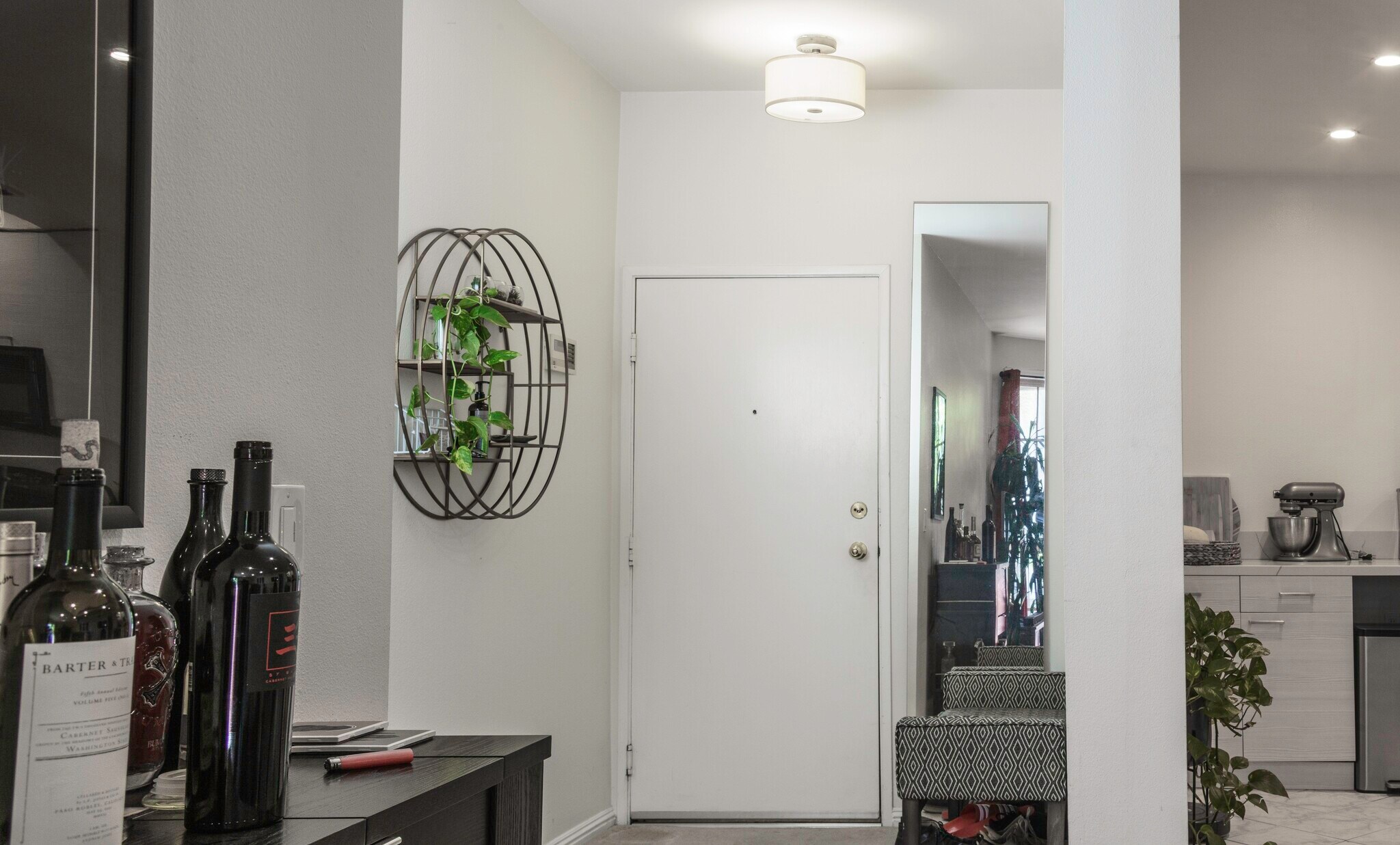 Entry inside - 10021 Tabor Street