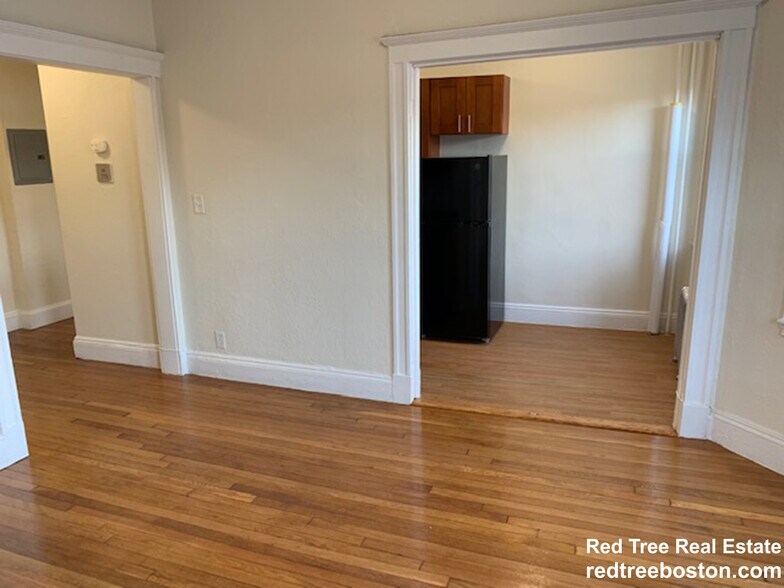 Building Photo - 1171 Boylston St