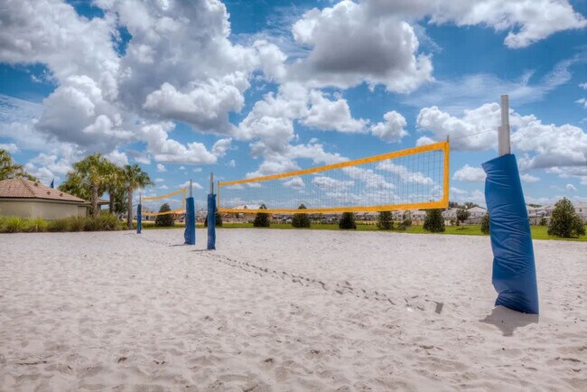 Building Photo - 610 Sticks St