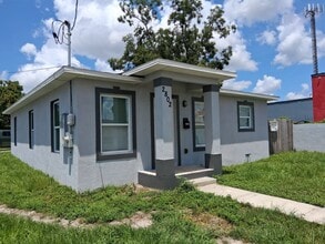 Building Photo - 2802 N 34th St