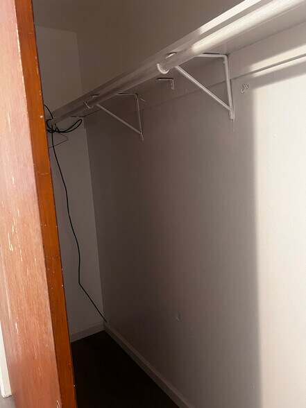 Building Photo - 445 S 2nd St