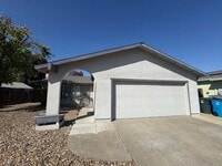 Building Photo - 731 Northampton Dr