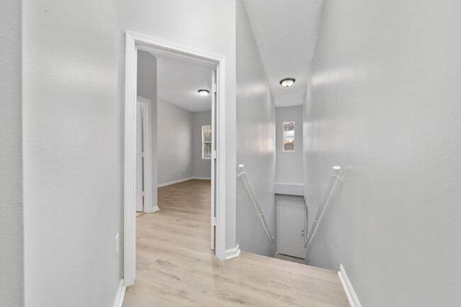 Building Photo - Lifestyle in Villanova at Hunter's Creek- ...