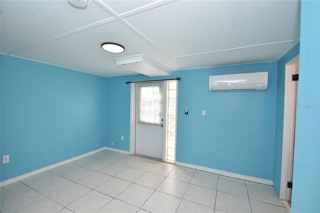 Building Photo - 509 N Central Ave