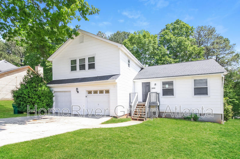 Building Photo - 3000 Sebring Ct