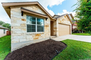 Building Photo - 713 Brown Thrasher