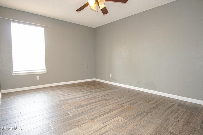 Building Photo - 4020 Tierra Inez Pl