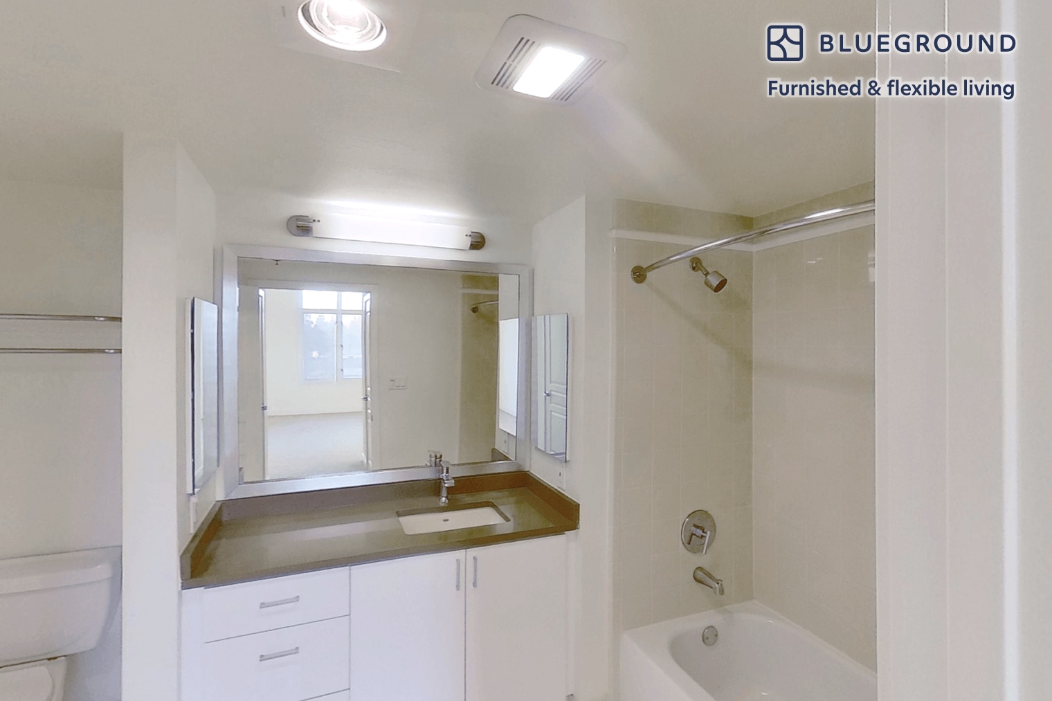 Building Photo - 2400 W El Camino Real