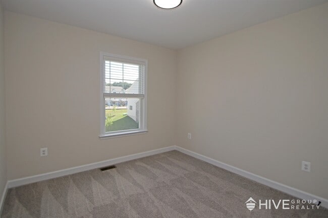 Building Photo - 1423 Palomino Trl