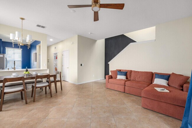Building Photo - 202 Napoli Dr