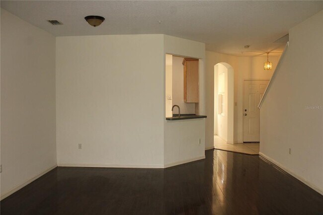 Building Photo - 3429 Parkridge Cir