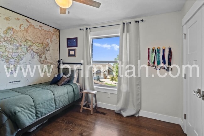 Building Photo - 772 E 2075 S