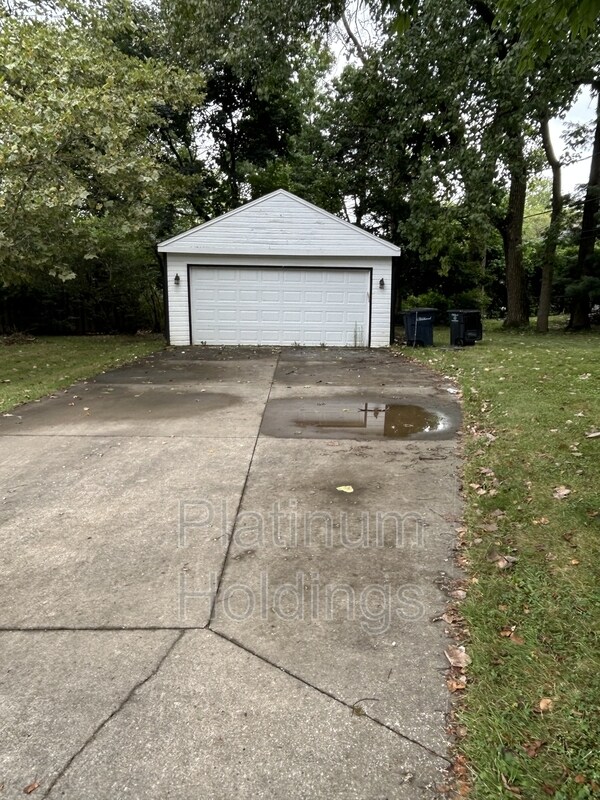 Building Photo - 24107 E Baintree Rd