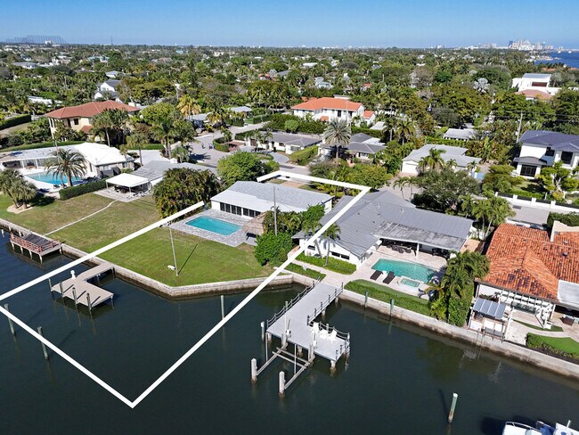 Building Photo - 122 Arlington Pl