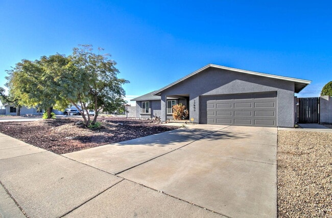 Building Photo - 17802 N 41st Ave