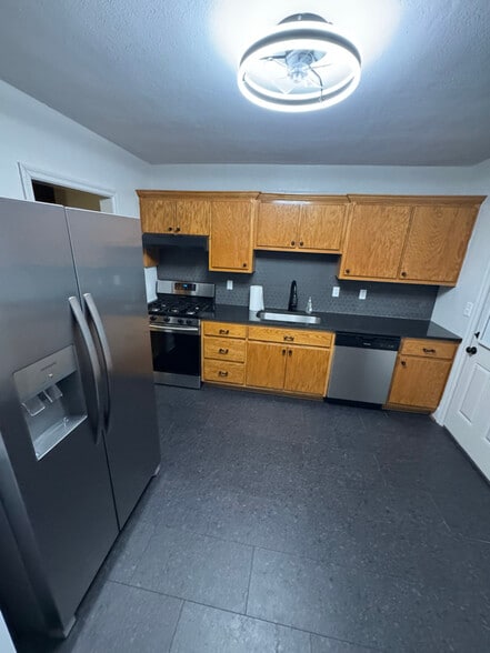 Building Photo - 1310 Sparkman St SW