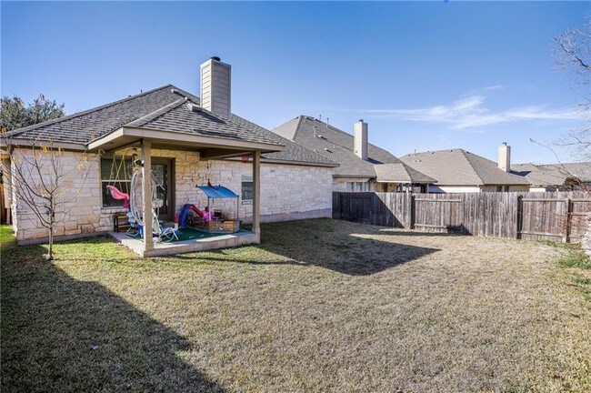 Building Photo - 10705 Casitas Dr