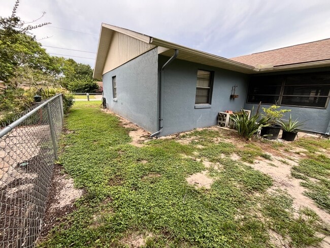 Building Photo - 103 Fox Ridge Rd