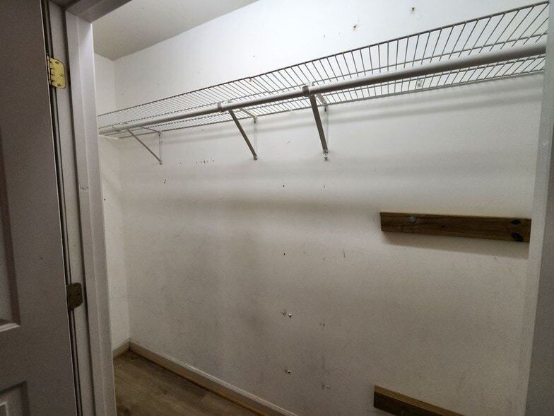 Building Photo - 27 Braxton Dr