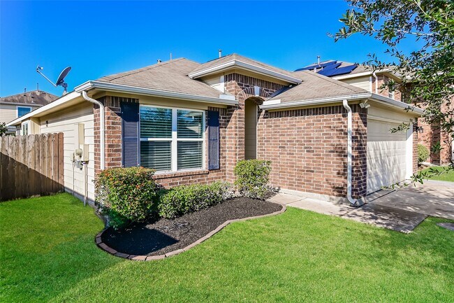 Primary Photo - 15011 Mause Creek Dr