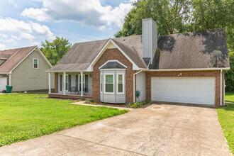 Building Photo - 3358 Clearwater Dr