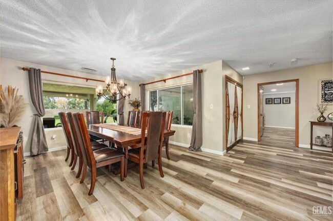 Building Photo - 1503 Calle Hermosa