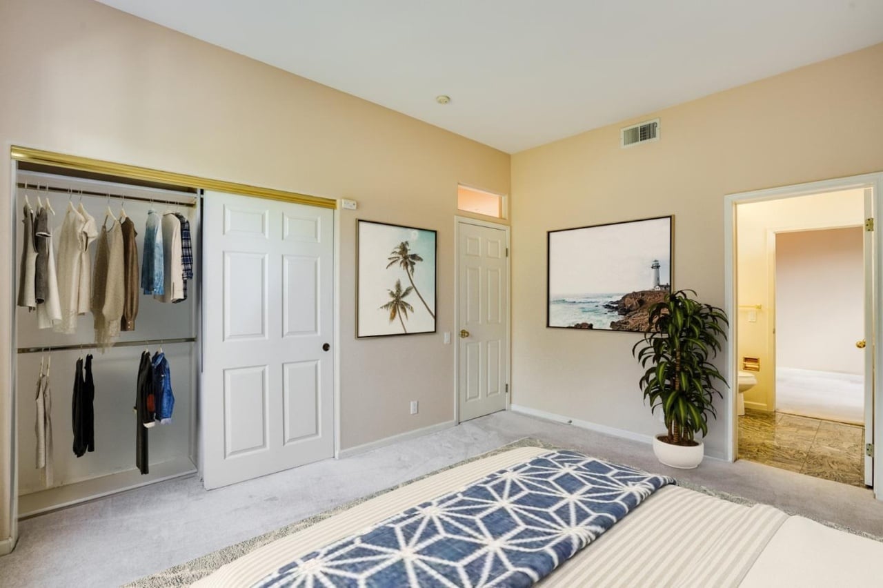 Building Photo - 720 Promontory Point Ln