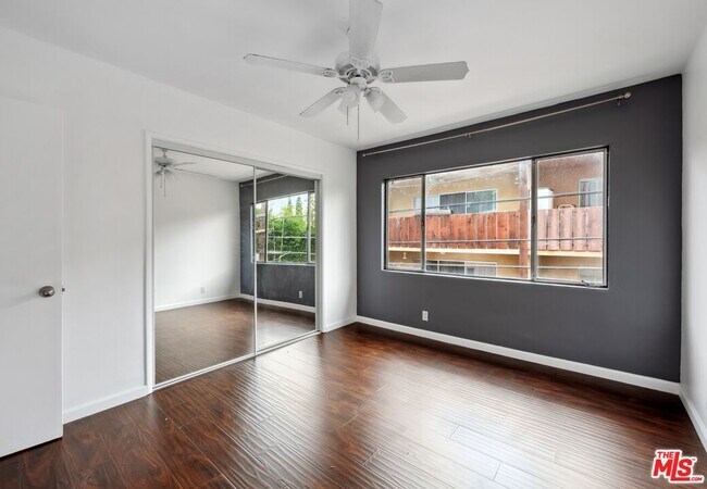 Building Photo - 7550 Fountain Ave