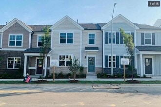 Building Photo - 205 Parker Sta Ave